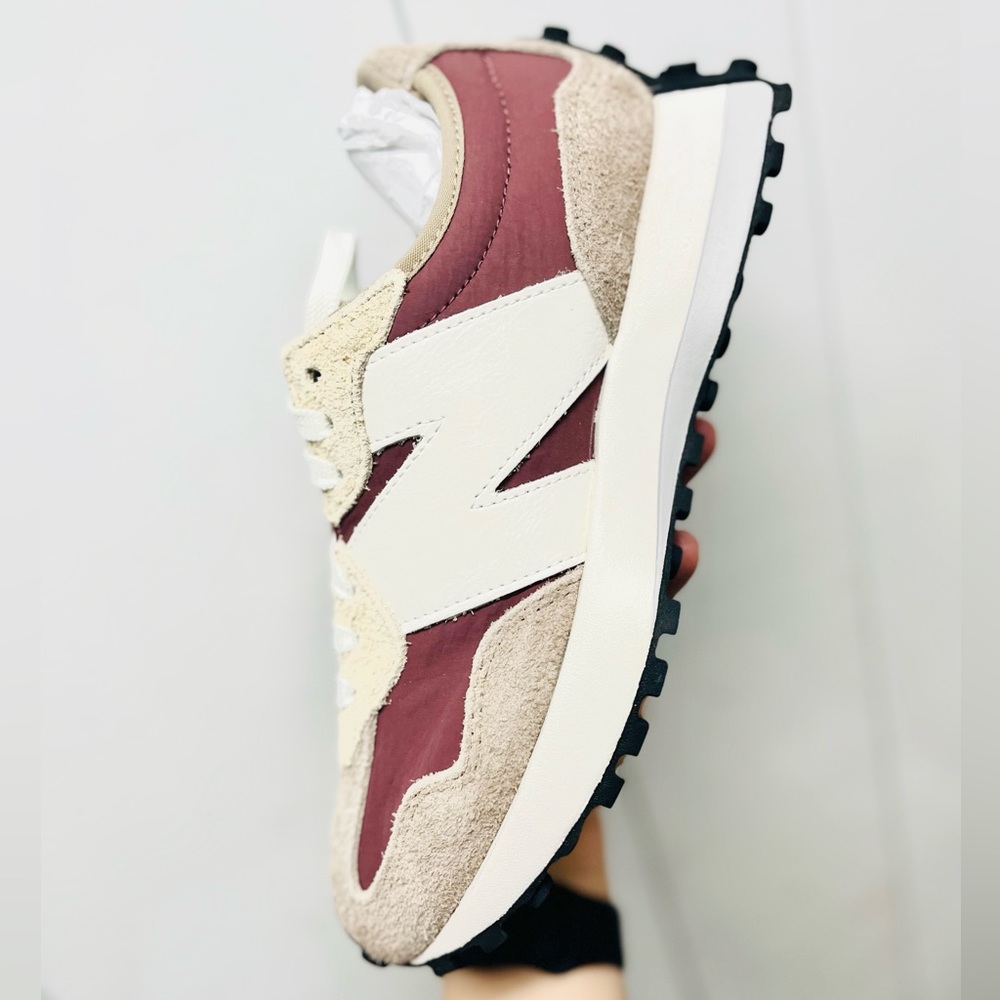 New Balance 327 Women 12/M10.5 Unisex Casual Sneakers Shoes Driftwood Burgundy - Picture 9 of 13